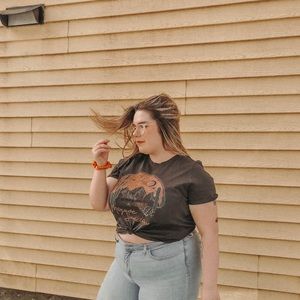 Meet your Posher, Tayler